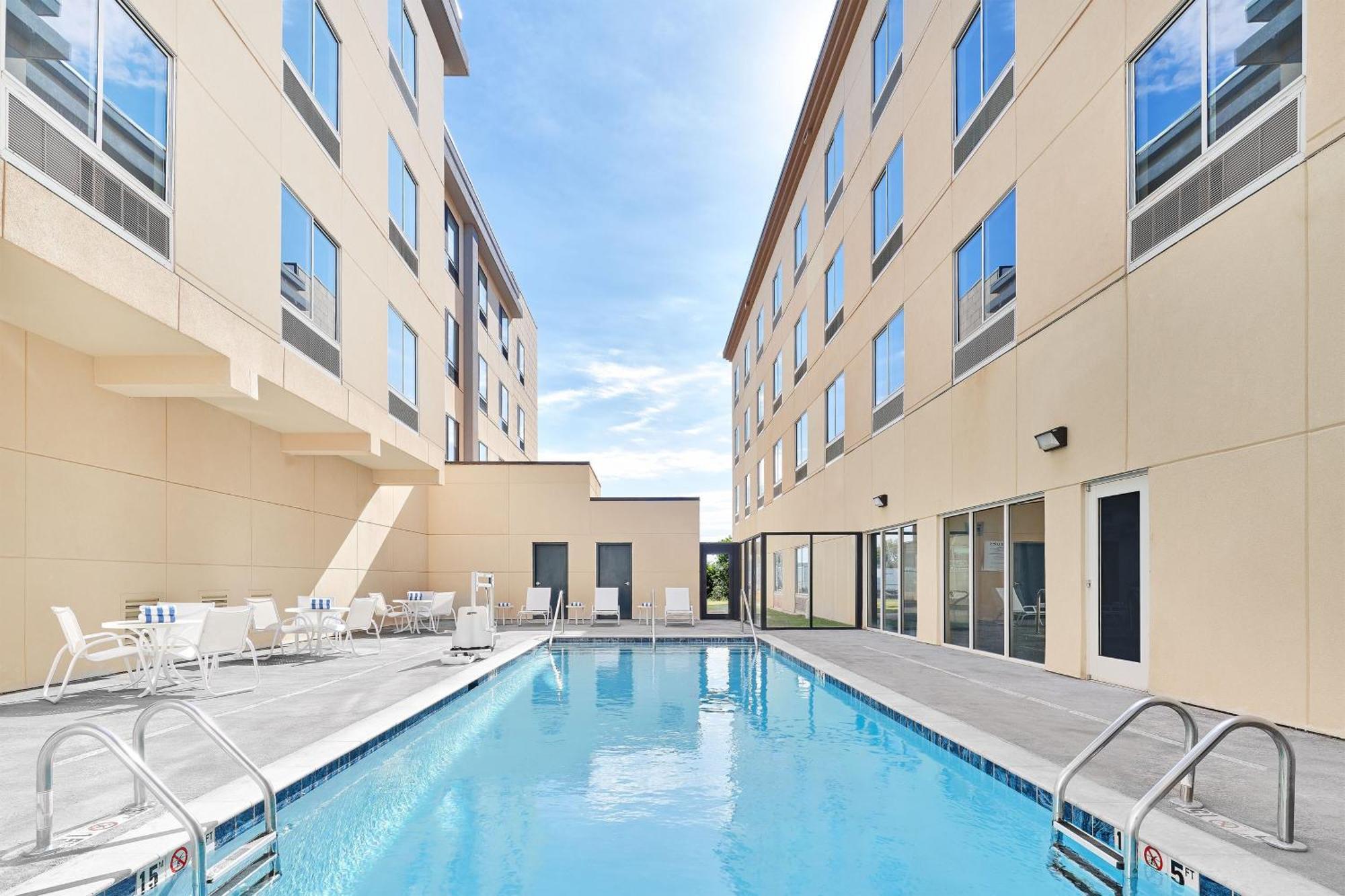 Four Points By Sheraton Oklahoma City Airport Eksteriør billede